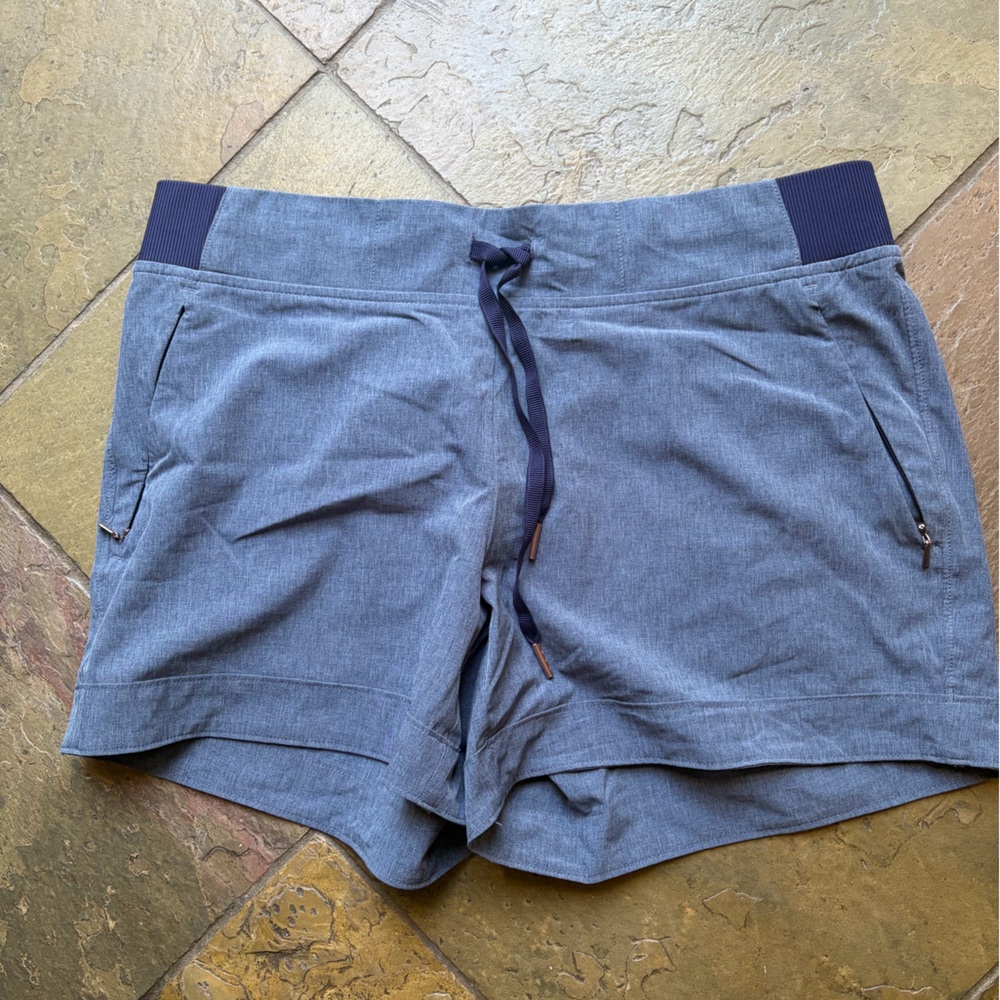 CALIA by Carrie Underwood Blue-Gray Athletic Shorts